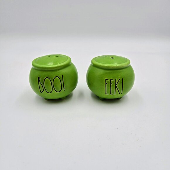 Rae Dunn Halloween Salt And Pepper Shaker Set Caldron Green Eek! Boo! Read - Picture 2 of 9